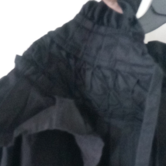 Elizabeth Wilson Designs Top - Picture 5 of 7